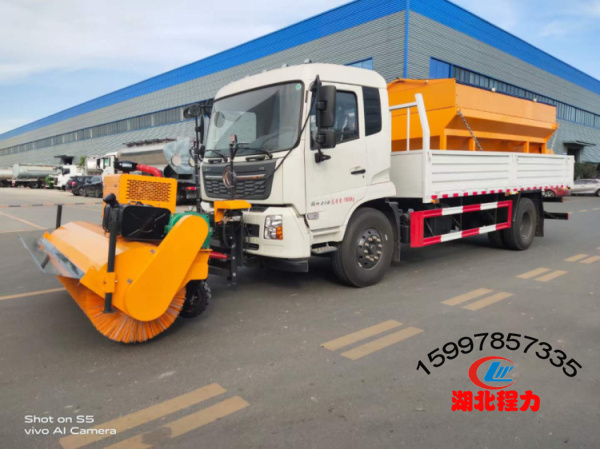 國六東風(fēng)天錦除雪車