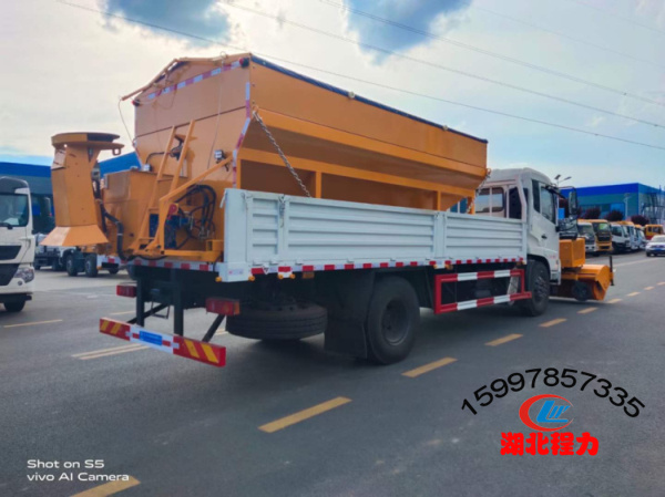 國六東風(fēng)天錦除雪車