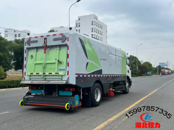 東風(fēng)天錦純電動(dòng)干濕兩用吸塵車